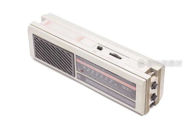 旧晶体管收音机隔离上白英文翻译:设置，音量，音色，上，无线电波的规模sv, dv(俄文铭文)。